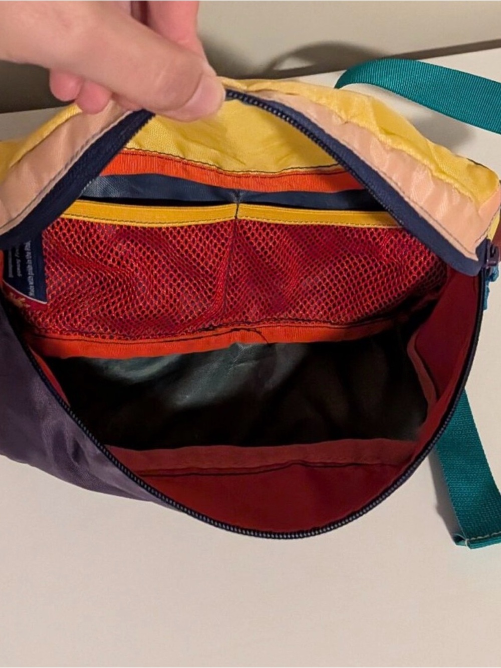 Cotopaxi Bataan 3L Fanny Pack, Del Día - Picture 3 of 3